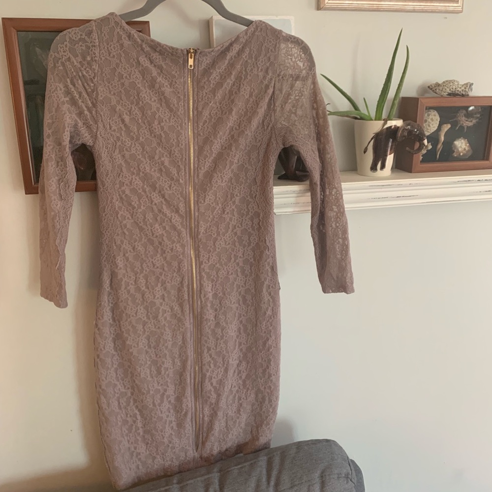 Women’s dress